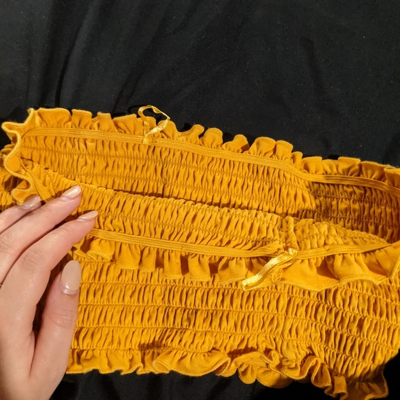 Top - Picture 3 of 3